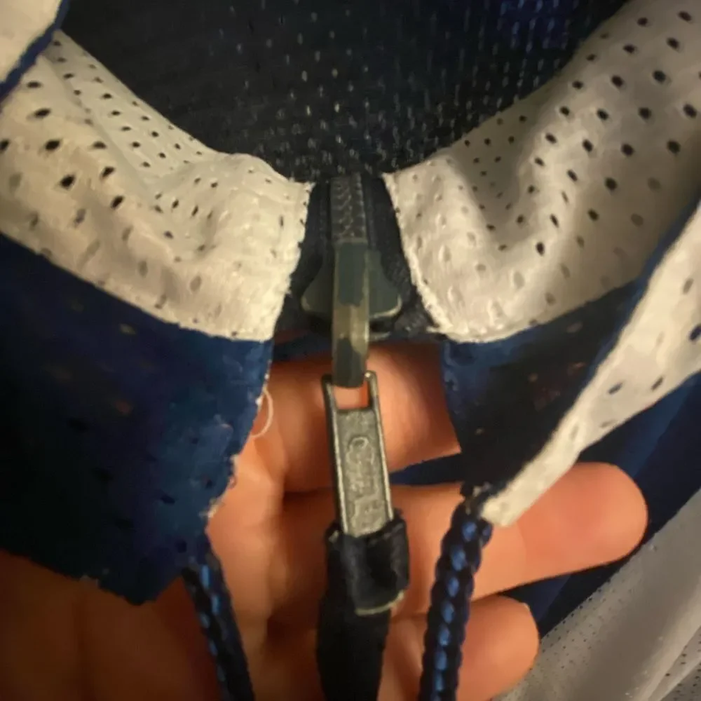 Men’s vintage Givenchy mesh jacket, perfect for spring and summer 🤩